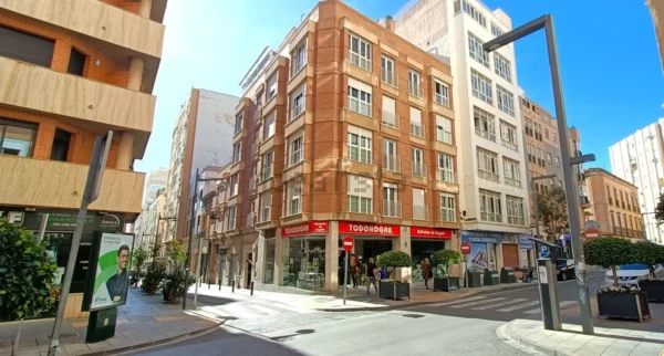 vivienda a la venta en calle San Leonardo, Almería
